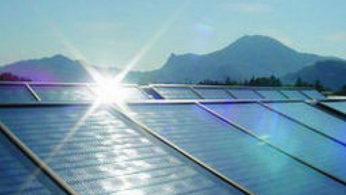 Foto: Austria Solar/GSWB Salzburg In Deutschland wurden bereits Haustypen entwickelt, die je nach Standort 90 bis nahezu 100% des Energiebedarfs für Heizung und Warmwasser mit der Sonne decken. Foto: Austria Solar/GSWB Salzburg