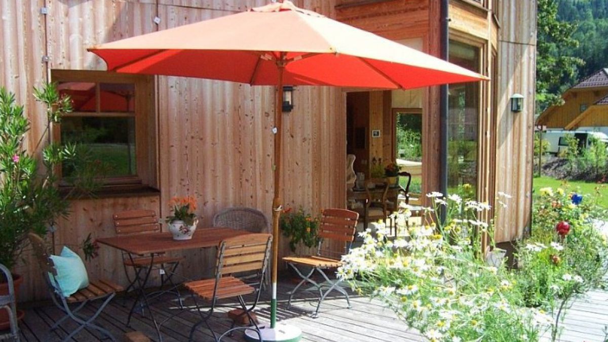 haeuser_in_wolle_dcp_sonnenschirm