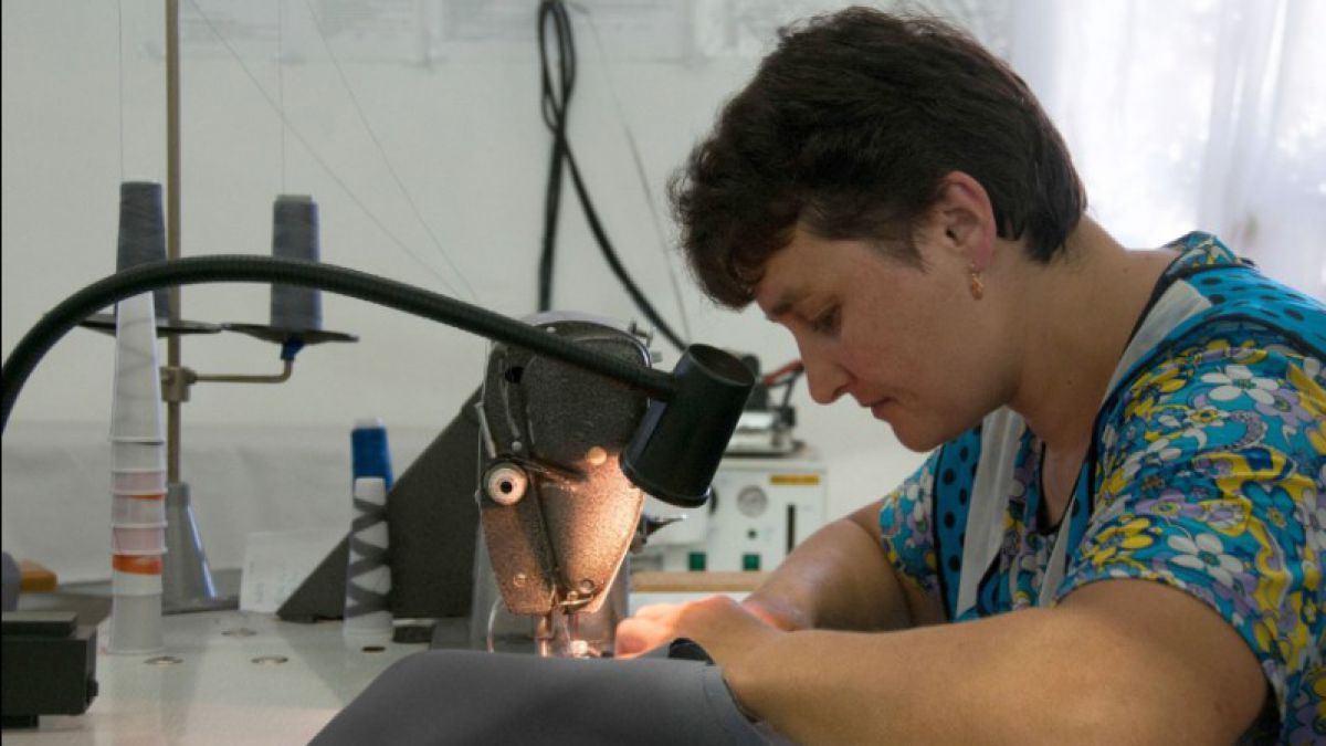 naeherin_ukraine_sweatshops_europa_c_yevgeniabelorusets