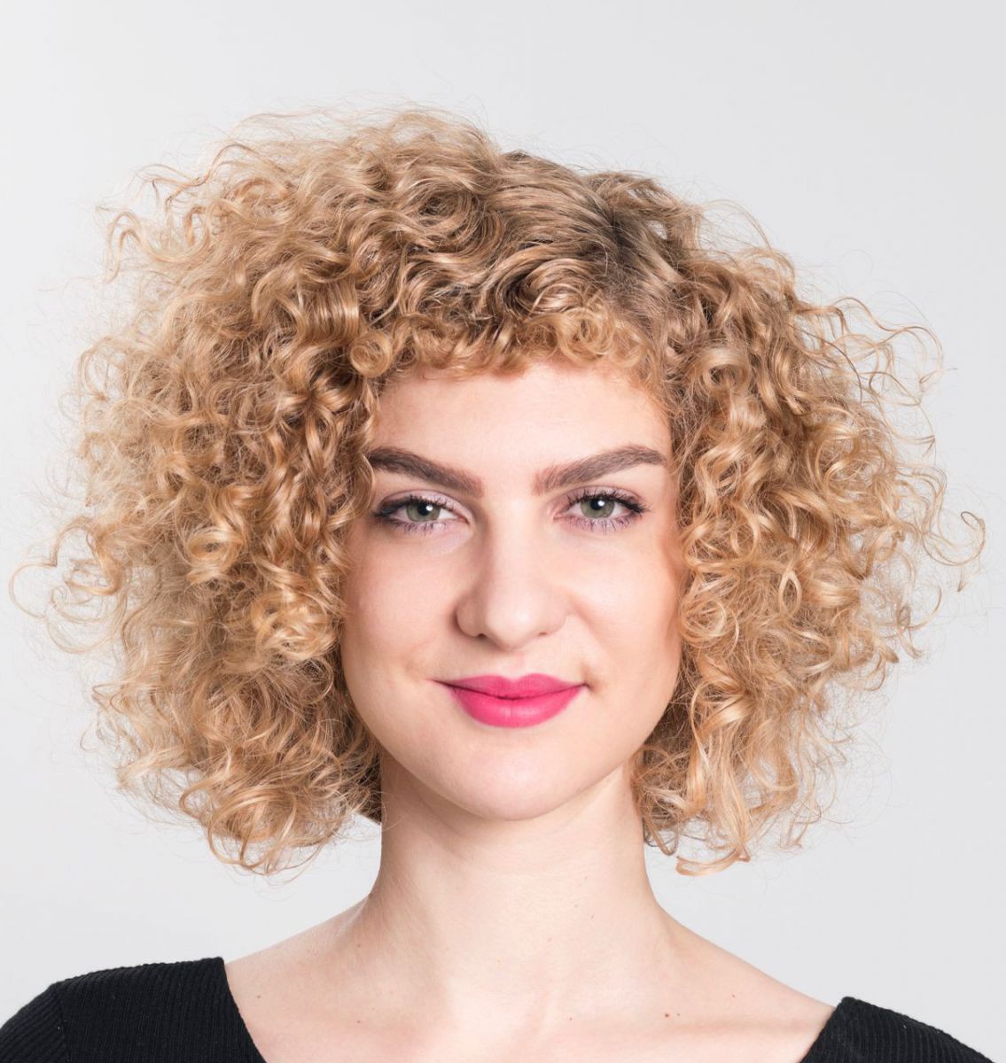 Laura Wiesböck