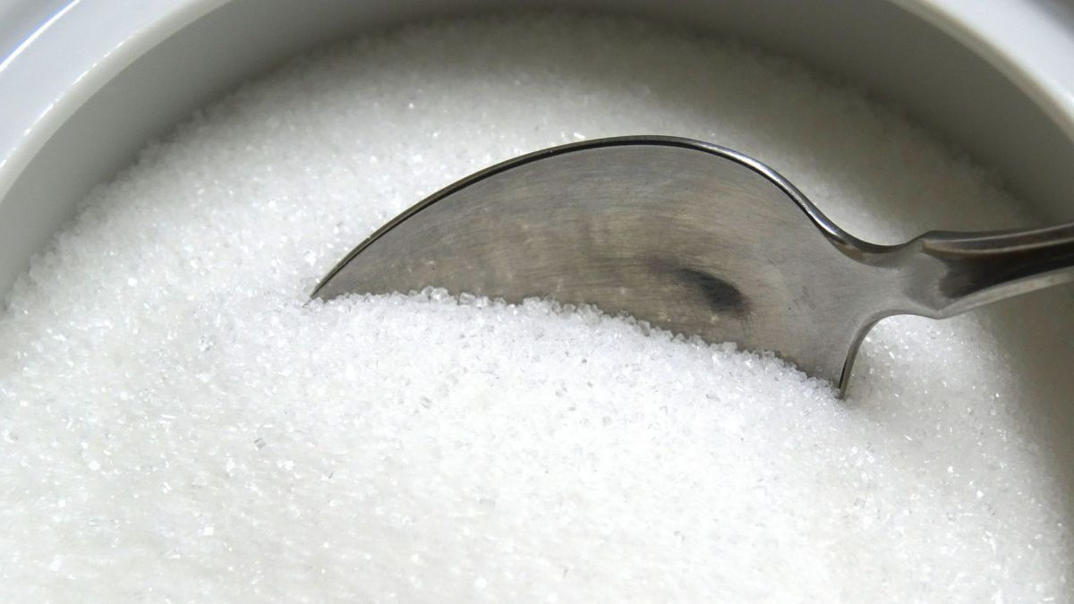 Löffel in der Zuckerdose.