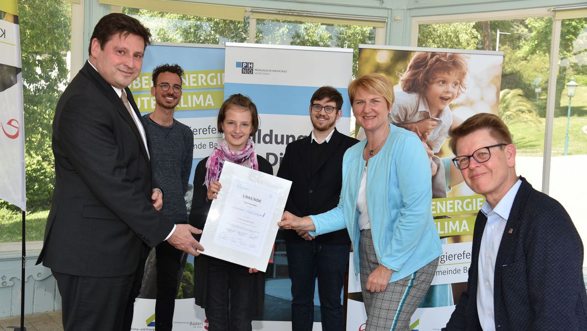 3-preisverleihung_schreibwettbewerb-baden-2020_lilia-schneider_foto-pohl